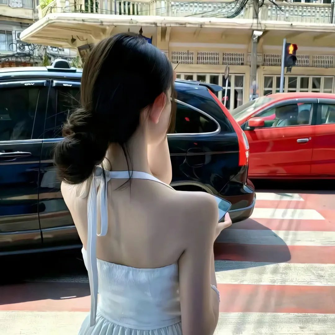 地狱美女封面