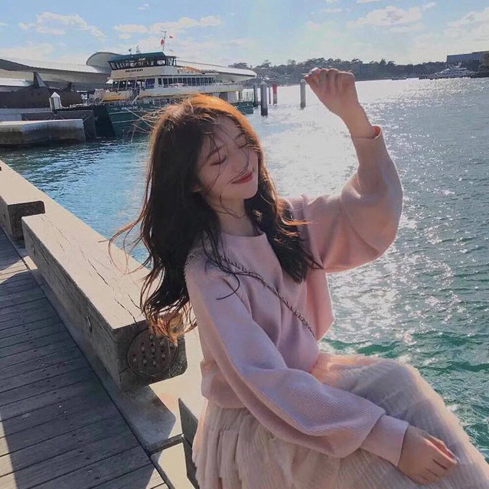 对战美洲狮封面